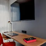 Iq-hotel Отель