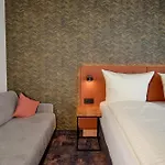 Отель Iq-hotel 2*