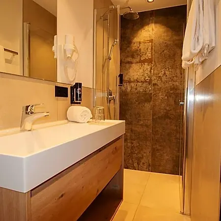 Hotel Iq-hotel